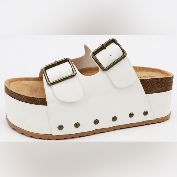 NIB White Vegan Leather Double Buckle Platform Sandals - Picture 3 of 7